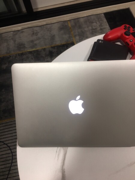รับ Macbook pro 40 line oa chat 230709 130007