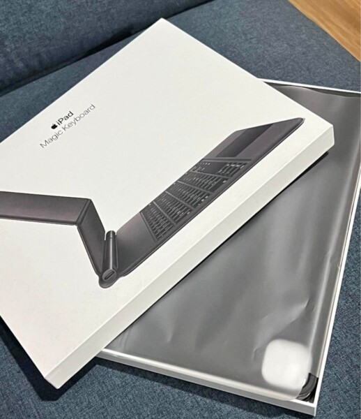 รับ Apple iPad Magic Keyboard 39 1000054025