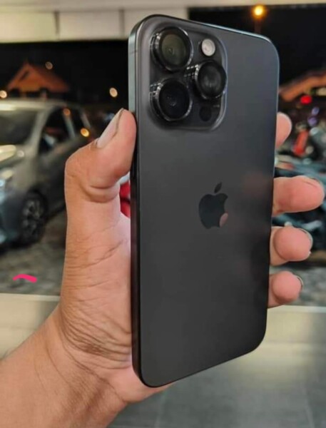 รับ iphone 15 promax 88 1000060124