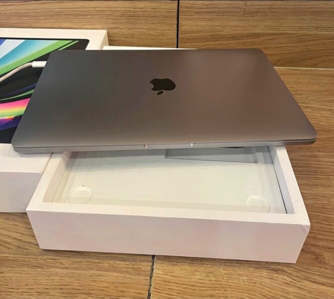 รับจำนำ MacBook Pro M1(ram 16/256 GB) 26 1000078534