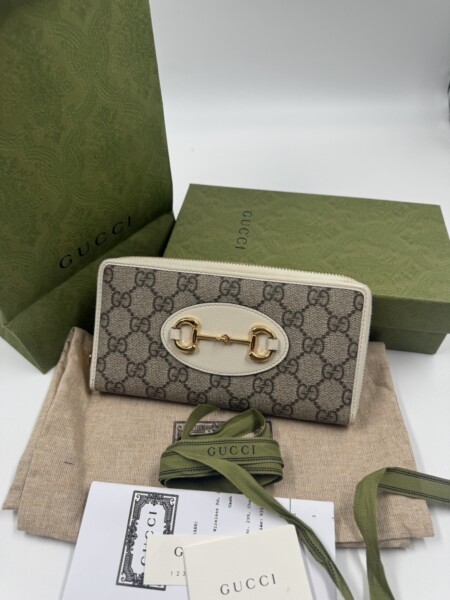 รับจำนำ Gucci Horsebit zippy wallet Y21 28 1000082881